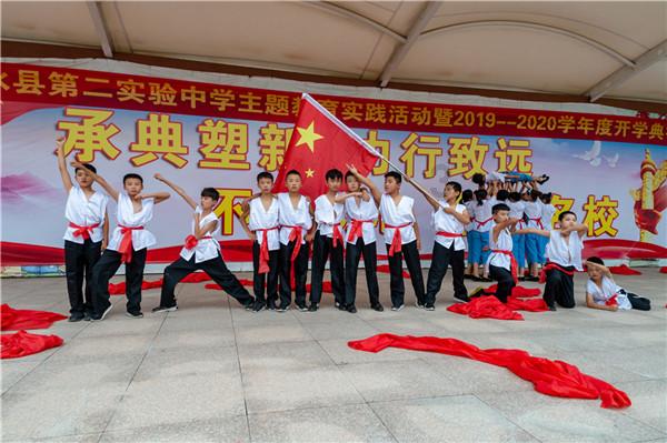 线上摩托挑战赛无敌版